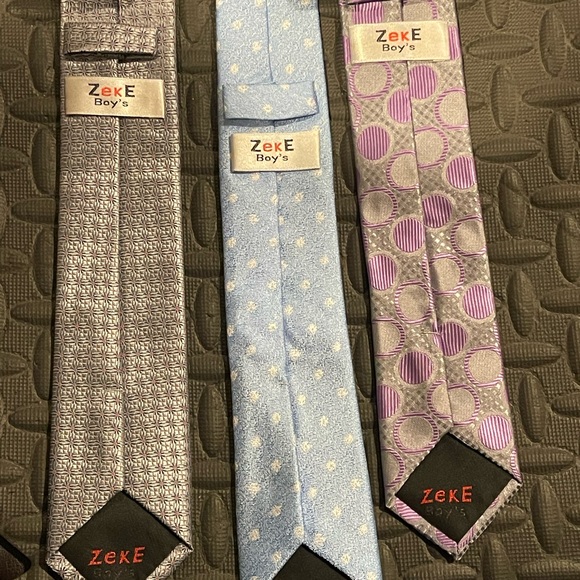 Zeke - Picture 7 of 10